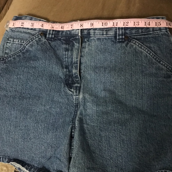 Basic Editions jean shorts - Picture 8 of 10